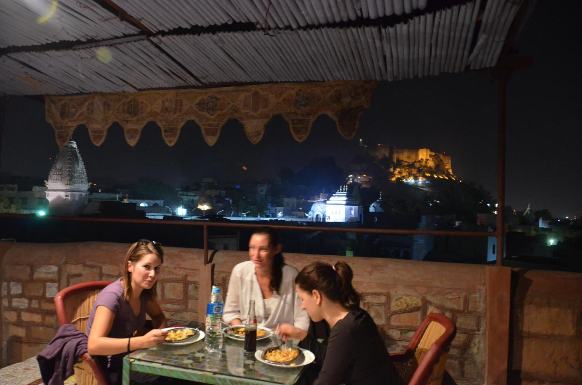 Juna Mahal Boutique Home Stay Джодхпур Екстер'єр фото